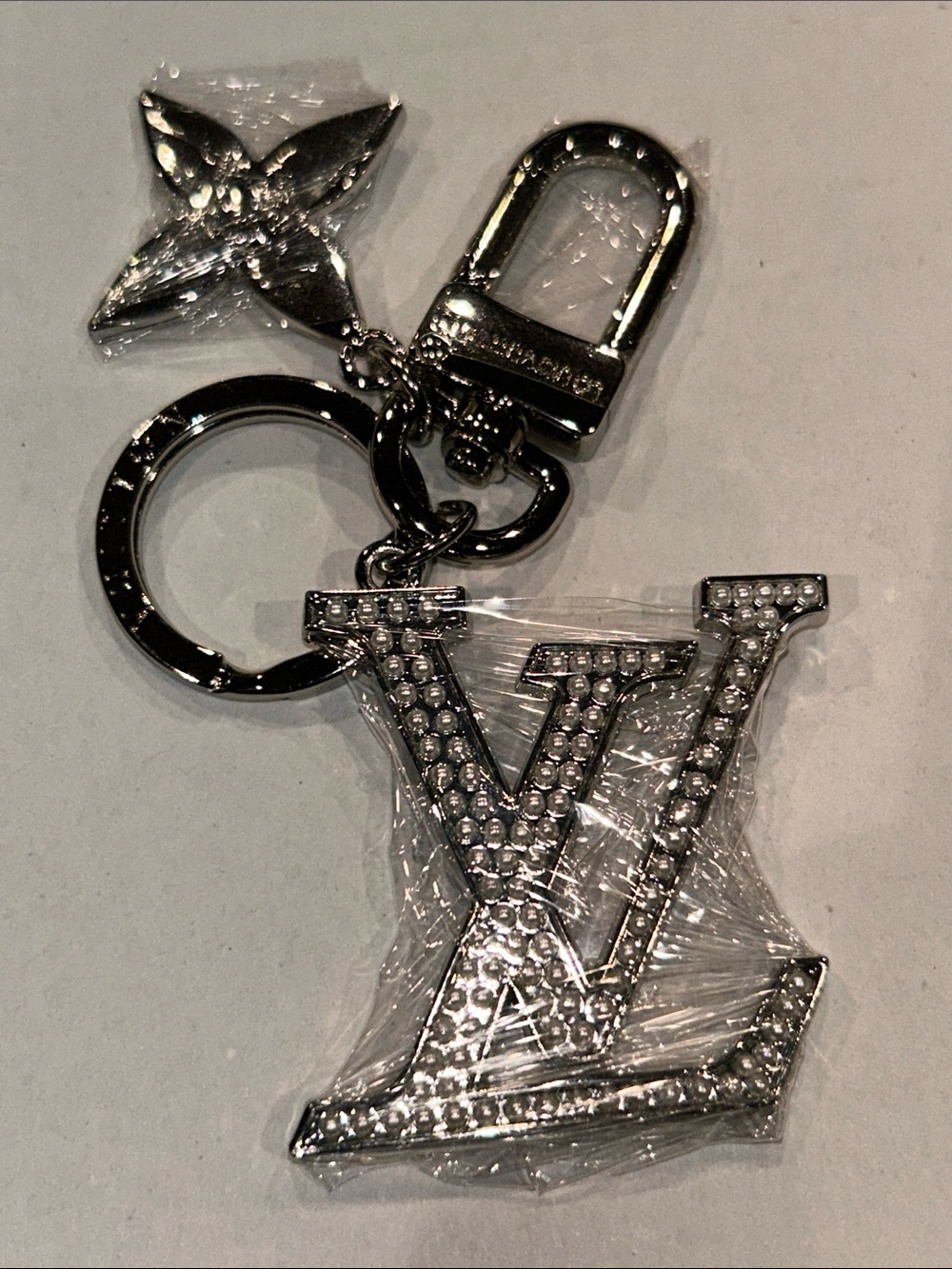 BAG CHARM - Picture 3 of 3